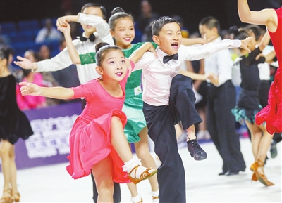 1605665350375165.jpg 選手在比賽中2.jpg