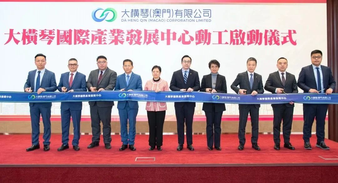 1677556416649974.jpg 640 (1).jpg