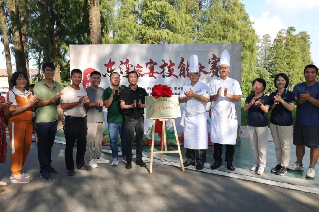 1701745874824319.jpg 5.jpg